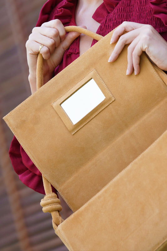 Bolsa Clássica - Camurça Mel