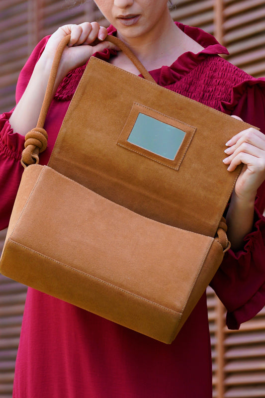 Bolsa Clássica - Camurça Caramelo