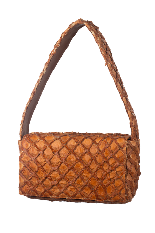 Bolsa Clássica - Pirarucu Caramelo
