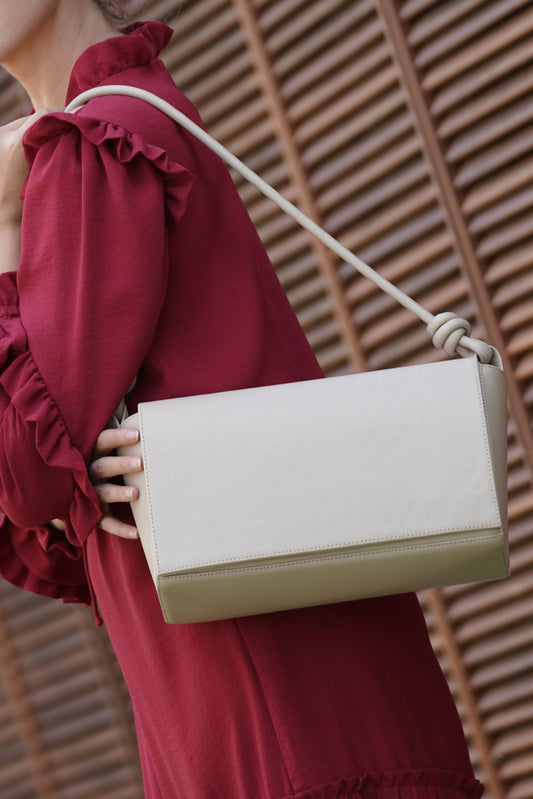 Bolsa Clássica - Couro Liso Off White